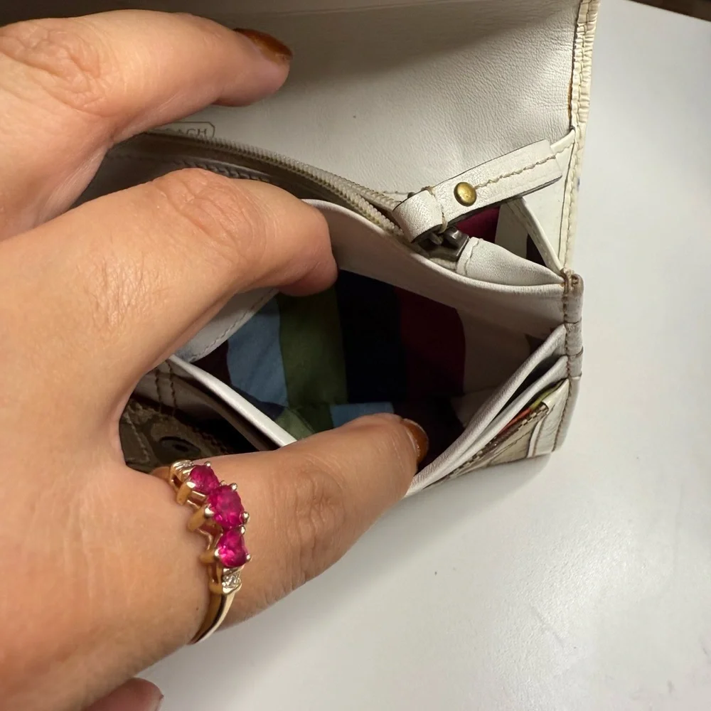 Coach Signature Patchwork Jacquard 65th Anniversary Trifold Wallet White Leather - Picture 9 of 15